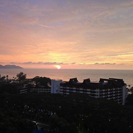 Green Ocean Seaview Apartment Batu Ferringhi Exterior foto